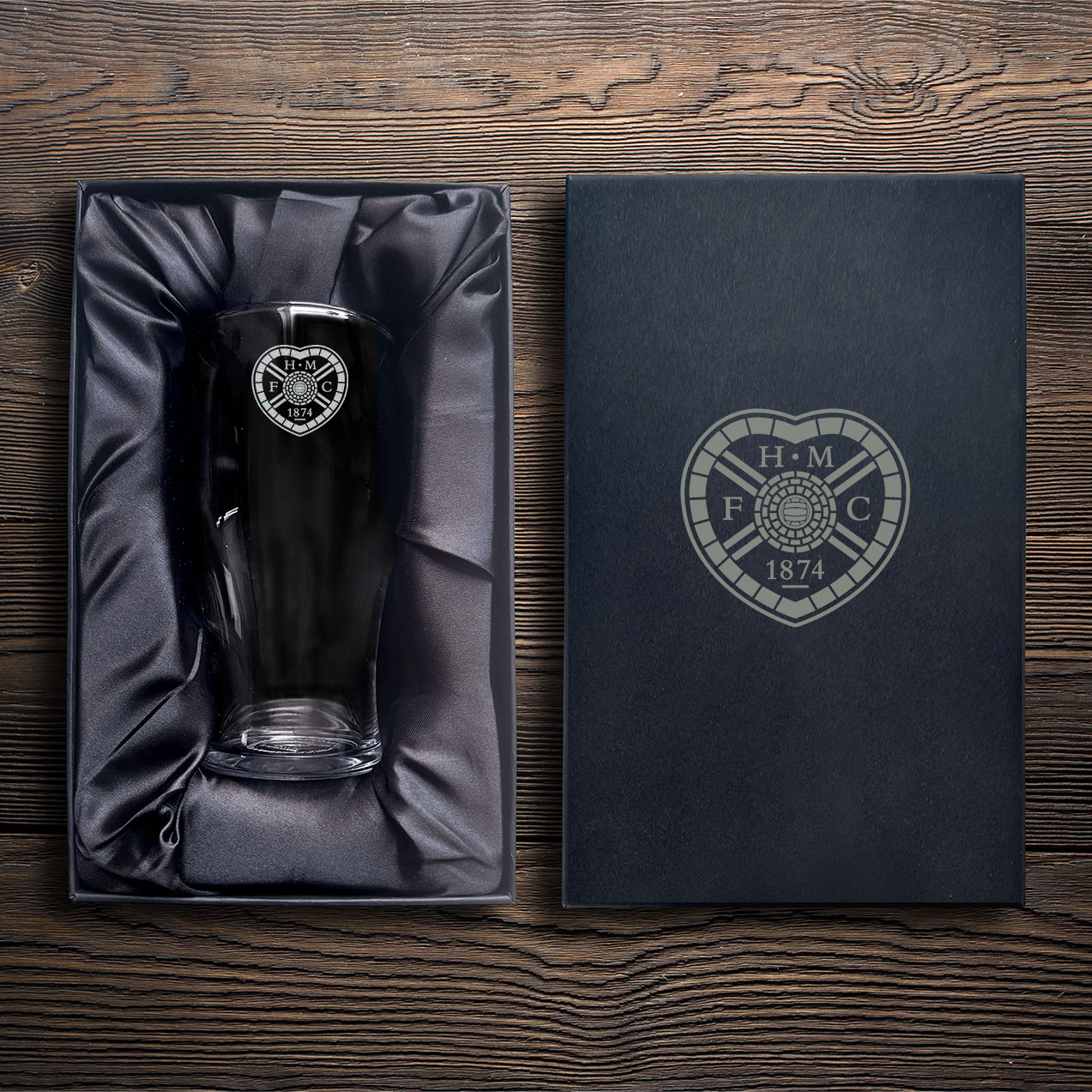 Hearts Football Club - Pint Glass In Branded Box